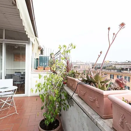 Colosseo Terrace Daire Roma